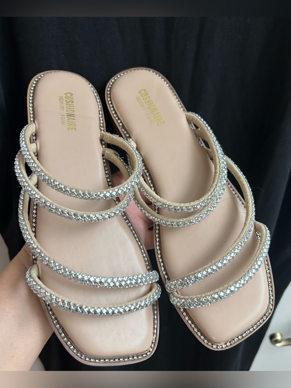 CUSHIONAIRE Memory Foam Rhinestone Strappy Slip On Sandals Women's US 8.5